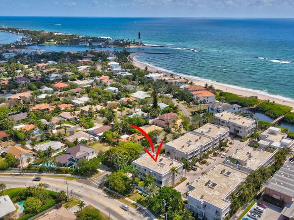 1776 Bay Dr, Pompano Beach FL 33062