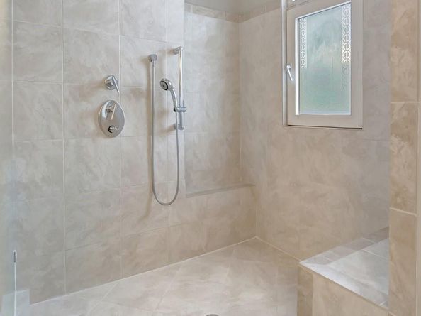 1776 Bay Dr, Pompano Beach FL 33062
