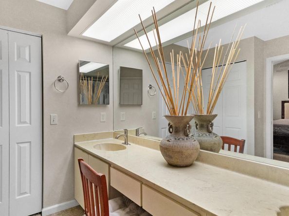 5600 Coach House Circle E, Boca Raton FL 33486