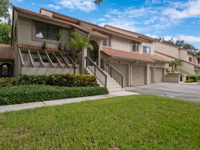 5600 Coach House Circle E, Boca Raton FL 33486
