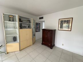 144 Norwich F, West Palm Beach FL 33417