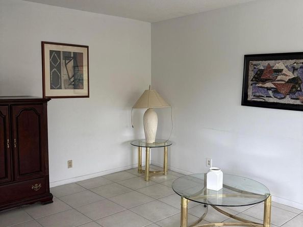 144 Norwich F, West Palm Beach FL 33417