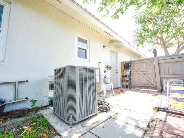 1501 N Palway, Lake Worth Beach FL 33460