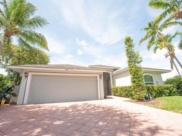 1501 N Palway, Lake Worth Beach FL 33460