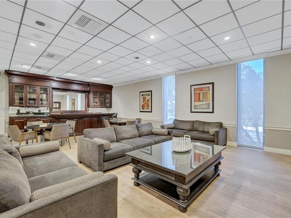 1900 S Ocean Boulevard 11b, Lauderdale By The Sea FL 33062