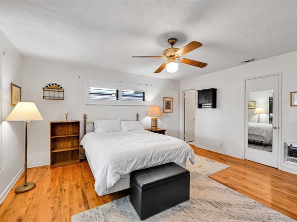 900 SE 13th Ct, Deerfield Beach FL 33441