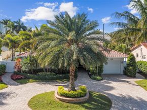 3250 Spanish River Dr, Pompano Beach FL 33062