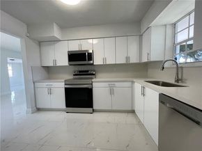 841 NE 51st St, Deerfield Beach FL 33064