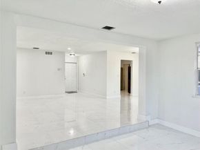 841 NE 51st St, Deerfield Beach FL 33064