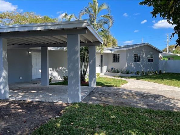 841 NE 51st St, Deerfield Beach FL 33064