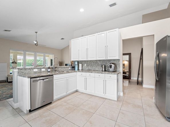 5658 S Fountains Drive, Lake Worth FL 33467