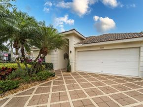 5658 S Fountains Drive, Lake Worth FL 33467