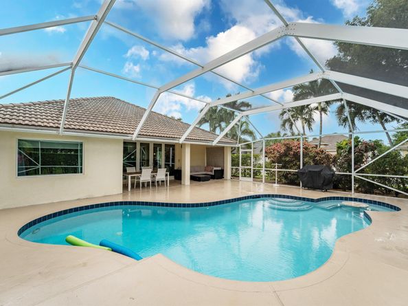 5658 S Fountains Drive, Lake Worth FL 33467