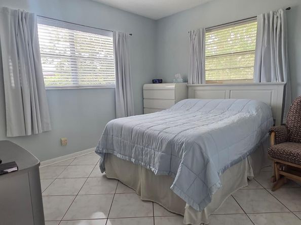 4801 NW 34th St 601, Lauderdale Lakes FL 33319