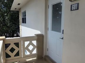 4801 NW 34th St 601, Lauderdale Lakes FL 33319