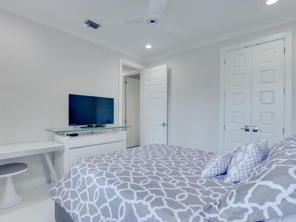 4729 Carlton Golf Drive, Lake Worth FL 33449