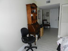 7 Greenway  Village N 103, Royal Palm Beach FL 33411