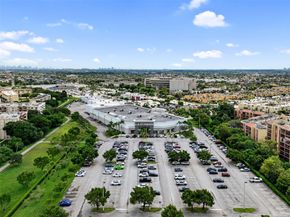 9688 Fontainebleau Blvd 610, Miami FL 33172