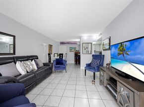 9688 Fontainebleau Blvd 610, Miami FL 33172