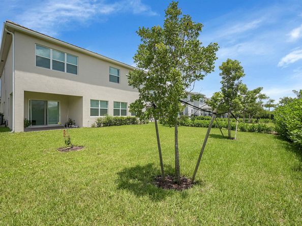 5632 Liberty Lane, The Acreage FL 33470