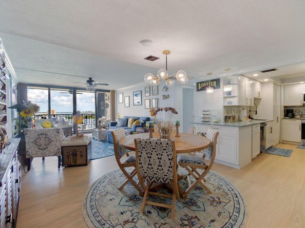 5600 N Flagler Drive 2201, West Palm Beach FL 33407