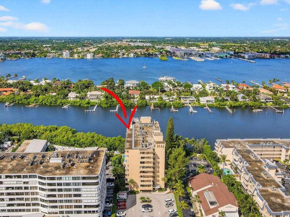 3581 S Ocean Boulevard 5D, South Palm Beach FL 33480