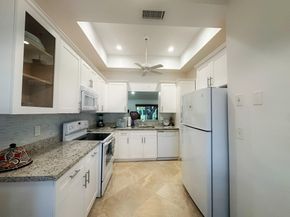 10980 Lake Front Pl 10980, Boca Raton FL 33498