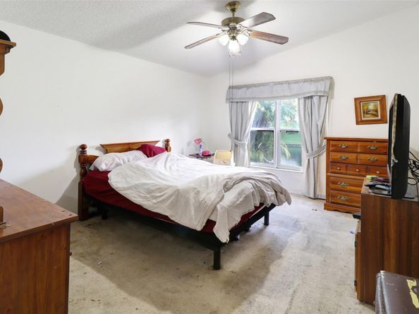 12250 NW 57th St, Coral Springs FL 33076