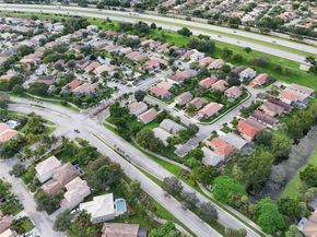 12250 NW 57th St, Coral Springs FL 33076
