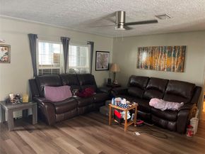8580 SW 17th St, Davie FL 33324