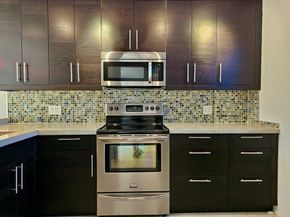 118 NW Royal Park Dr 2E, Oakland Park FL 33309