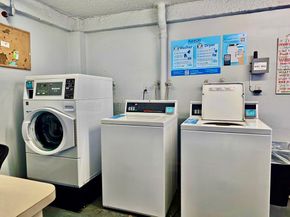 118 NW Royal Park Dr 2E, Oakland Park FL 33309