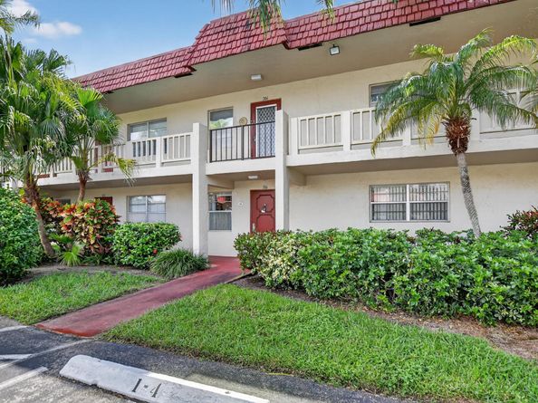 6 Abbey Lane 106, Delray Beach FL 33446