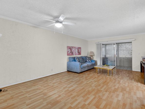 6 Abbey Lane 106, Delray Beach FL 33446