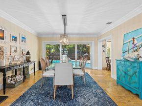 804 S Southlake Dr, Hollywood FL 33019