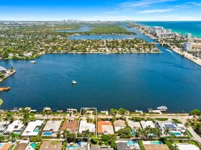 804 S Southlake Dr, Hollywood FL 33019