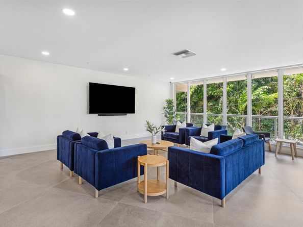 Undisclosed Address #FX-10519658, Fort Lauderdale FL 33316