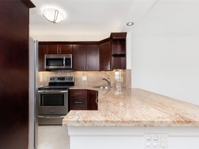 390 N Federal Hwy 406, Deerfield Beach FL 33441
