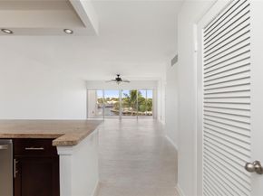 390 N Federal Hwy 406, Deerfield Beach FL 33441