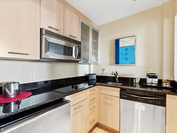 2670 E Sunrise Boulevard 520, Fort Lauderdale FL 33304