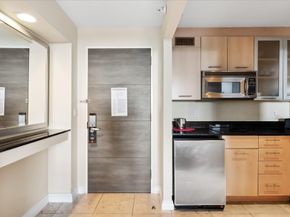 2670 E Sunrise Boulevard 520, Fort Lauderdale FL 33304
