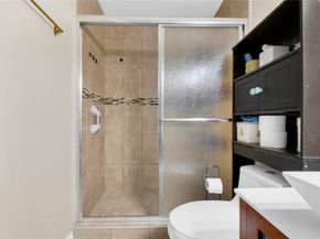 7842 W 34 Ln 202, Hialeah FL 33018