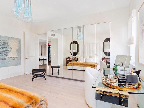 200 NE 2nd Avenue 309, Delray Beach FL 33444
