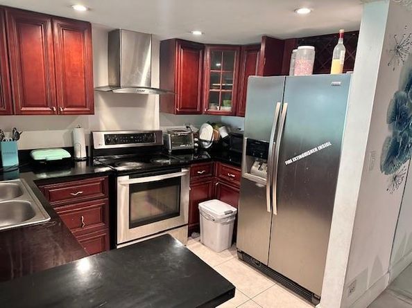 3730 Inverrary Drive 1B, Lauderhill FL 33319
