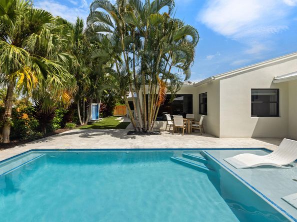 361 Zenith Lane, Juno Beach FL 33408