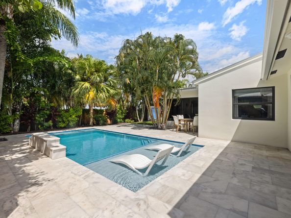 361 Zenith Lane, Juno Beach FL 33408