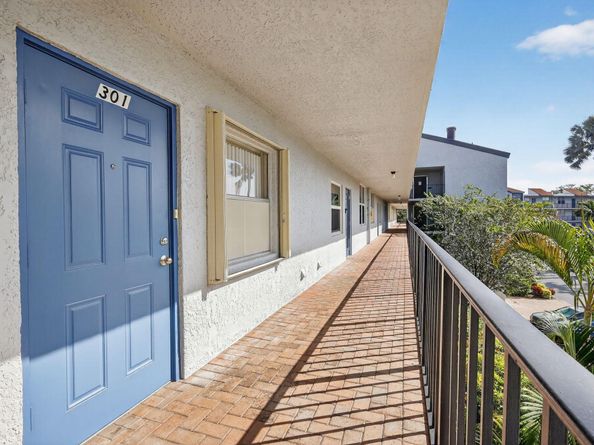 14747 Cumberland Drive 3010, Delray Beach FL 33446
