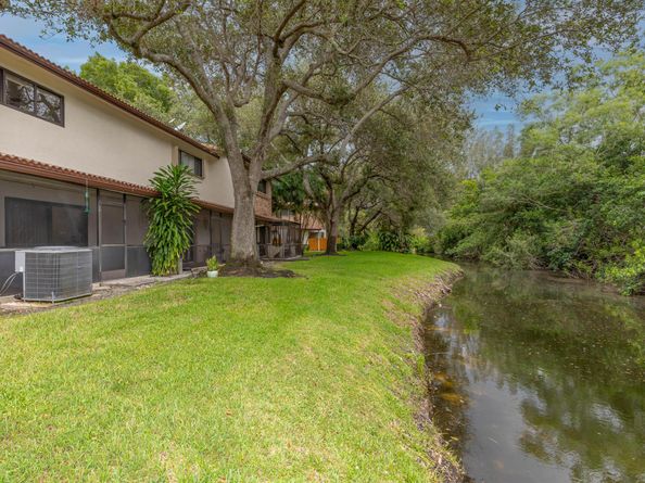12451 NW 3rd Street B3, Plantation FL 33325