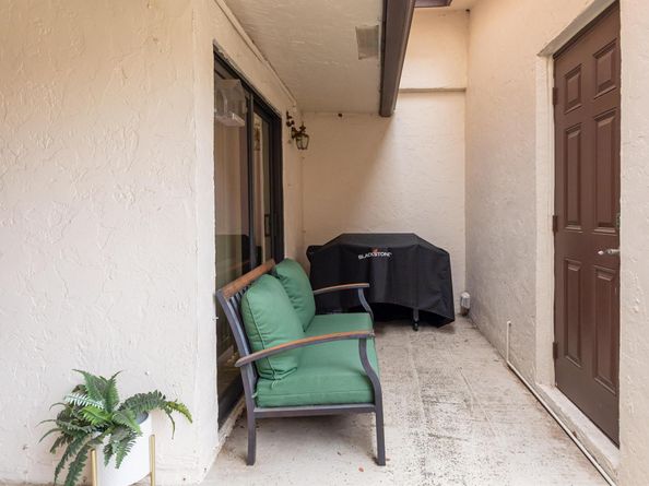 12451 NW 3rd Street B3, Plantation FL 33325