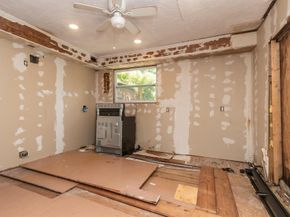 812 35th Street, West Palm Beach FL 33407